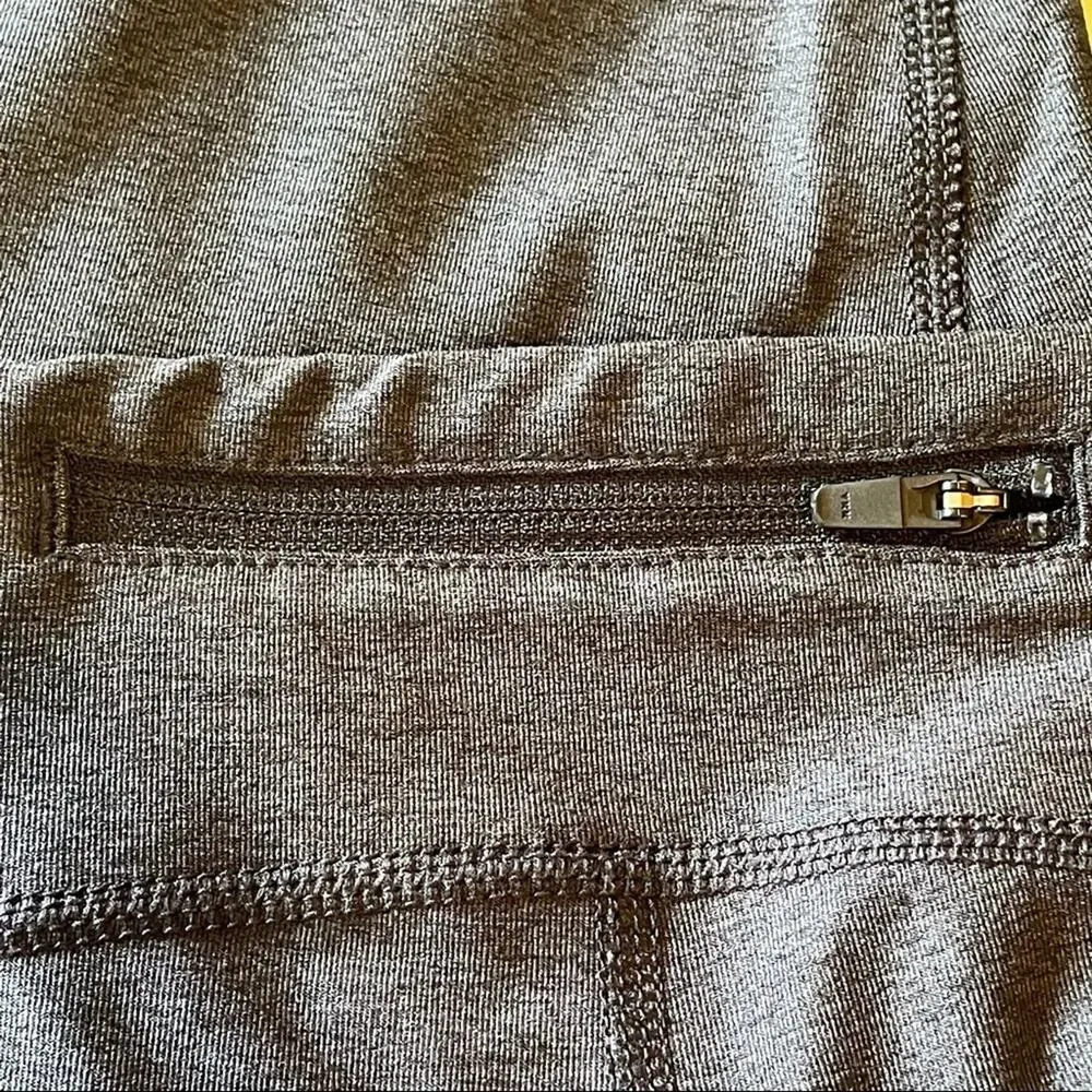Zella Gray Workout Leggings‎ large